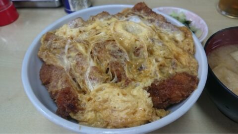 しっかりした味付けのかつ丼