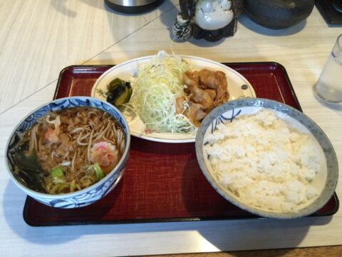 あさひそばのたぬきそば定食