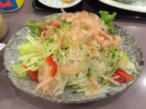 とんでんの大根サラダ