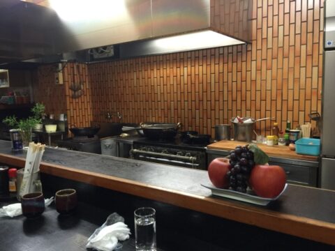 玉泉の店内