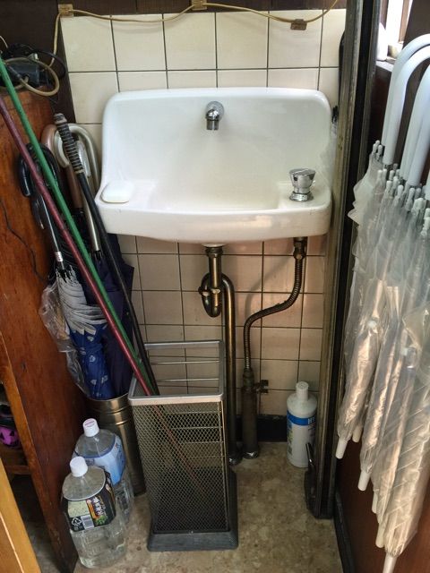 やまだやの手洗い場