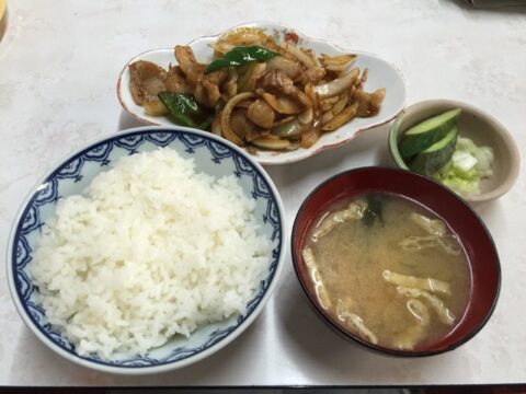 つるやの焼肉定食