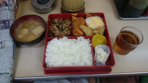 やしろ食堂の弁当全体