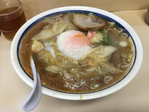 やしろ食堂の野菜ラーメン