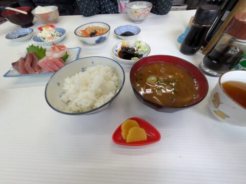 魚源食堂 朝ごはん