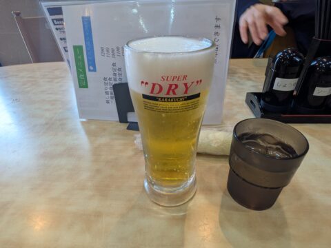 いちますで最初の生ビール(スーパードライ)