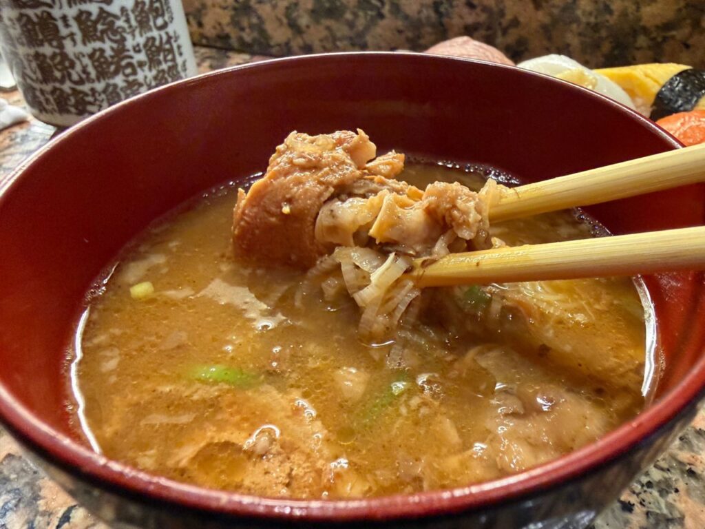 骨まで食べられる魚いちのあら汁